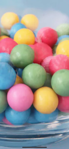 Bubble gum room linen spray