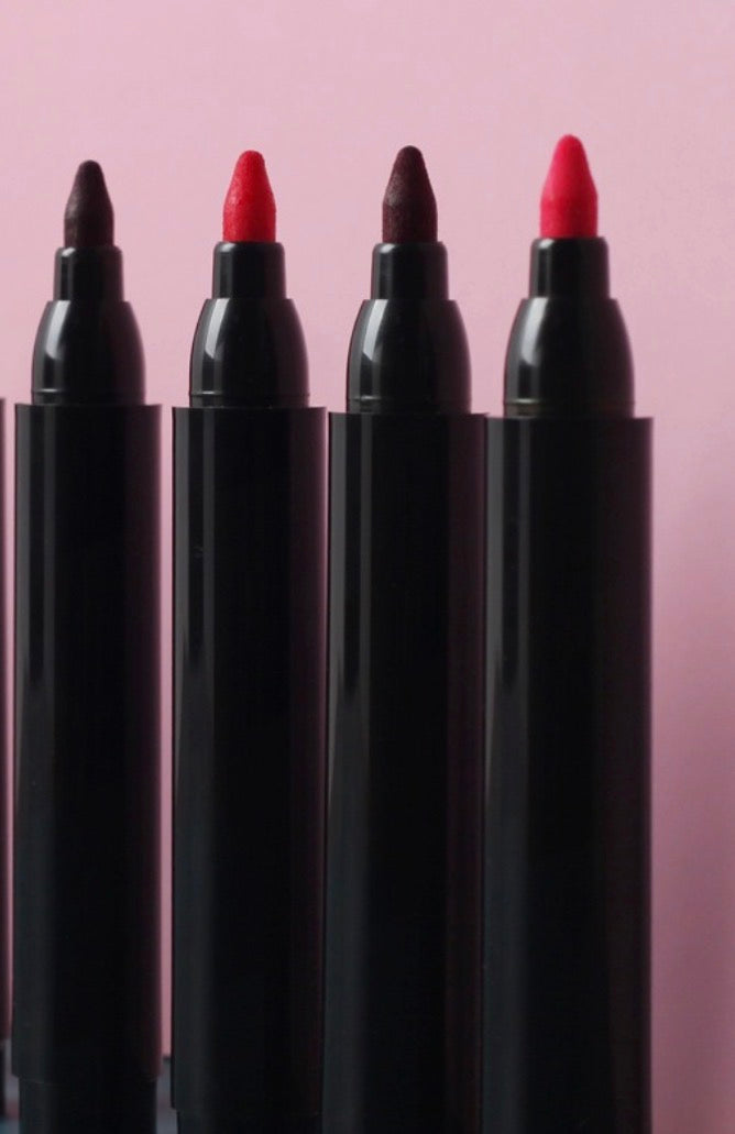 Lip liner Liquid